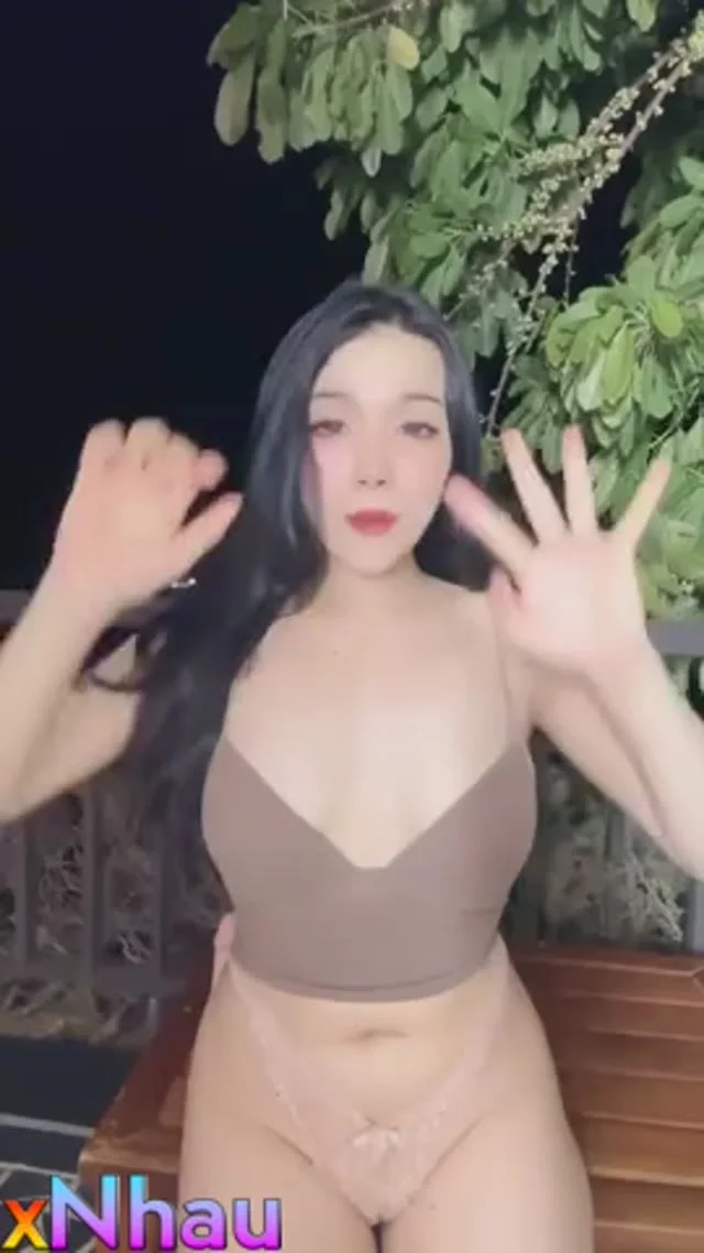 #Bethw vú to cực dâm live app địt nhau,em mà khẩu dâm thì ko ai bằng em - xNhau