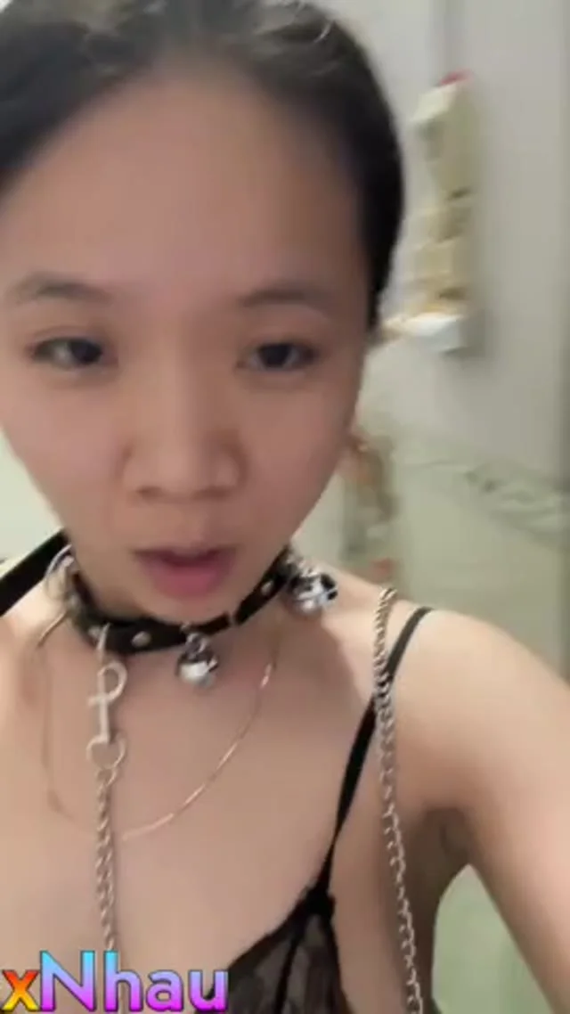 Bé sinh viên ngành điều dược tập làm Slave nhìn em nứng thế này chỉ muốn địt -phần 12