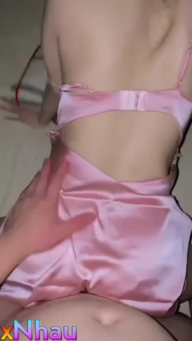 Doggy đầm thức